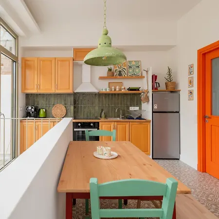 Exoporta Apartment *