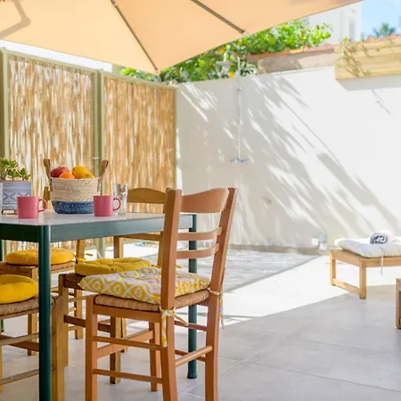 Exoporta Apartment *